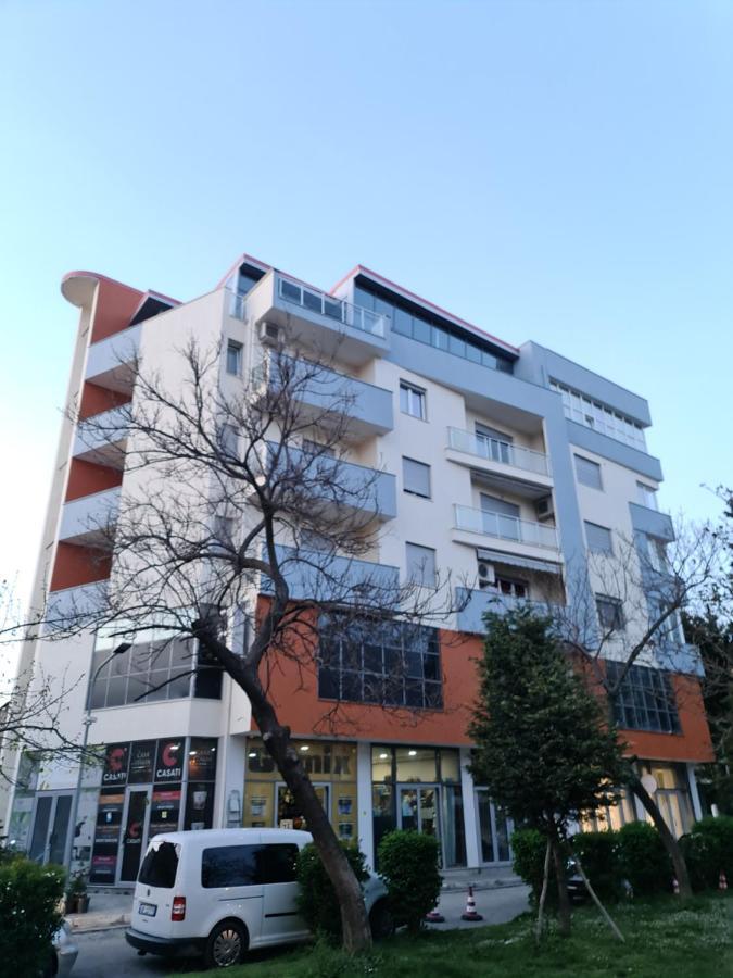 Nos 1 *